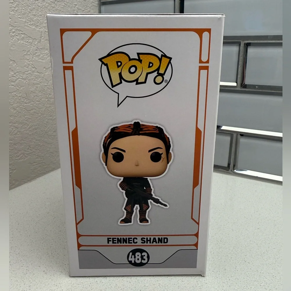 Funko Pop Star Wars Fennec Shand Bobble-Head Figurine 483